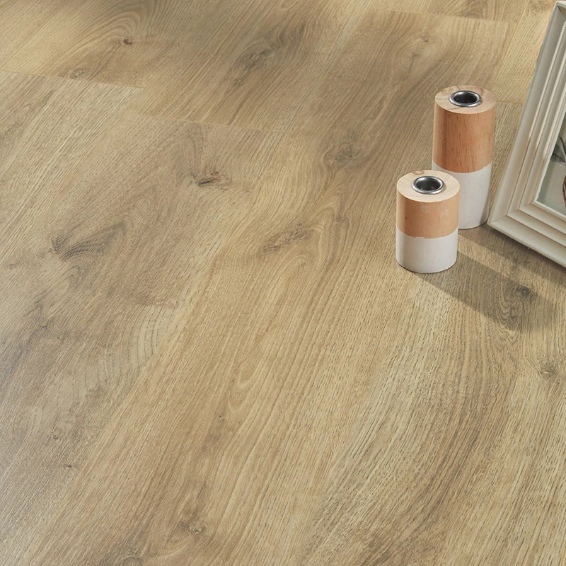 Suelo Laminado Roble Aire LEVEL | AC5 | 8mm | Efecto Madera | Tarima Flotante | Resistencia Agua | Hogar y Comercio